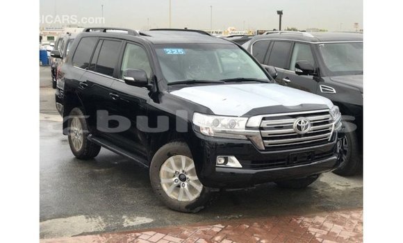 Acheter Import Voiture Toyota Land Cruiser Noir à Import - Dubai, Central Acheter Import Voiture Toyota Land Cruiser Noir à Import - Dubai, Central