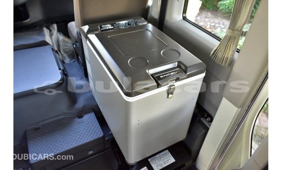 Acheter Import Voiture Toyota Coaster Blanc à Import - Dubai, Central Acheter Import Voiture Toyota Coaster Blanc à Import - Dubai, Central