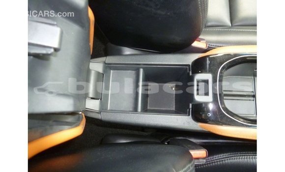 Acheter Import Voiture Honda Vezel Rouge à Import - Dubai, Central Acheter Import Voiture Honda Vezel Rouge à Import - Dubai, Central