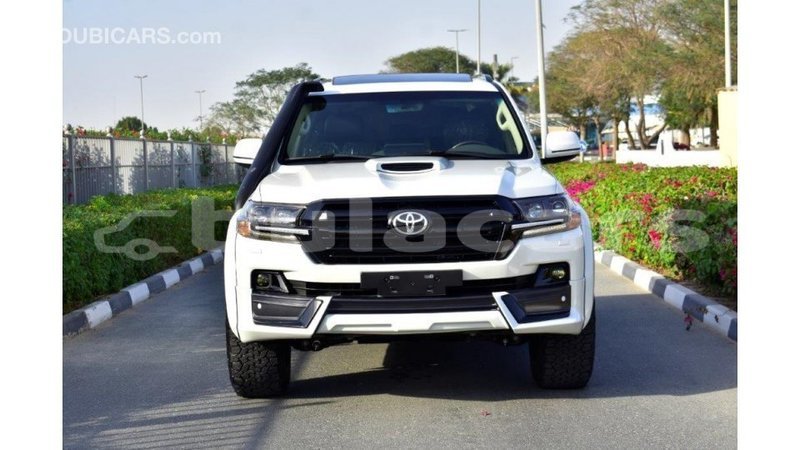 Big with watermark toyota land cruiser central import dubai 6964