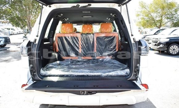 Buy Import Lexus LX White Car in Import - Dubai in Central Buy Import Lexus LX White Car in Import - Dubai in Central