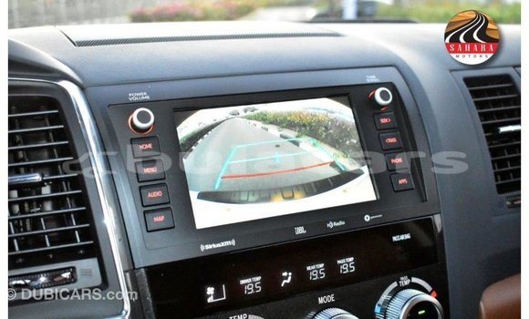 Acheter Import Voiture Toyota Sequoia Blanc à Import - Dubai, Central Acheter Import Voiture Toyota Sequoia Blanc à Import - Dubai, Central