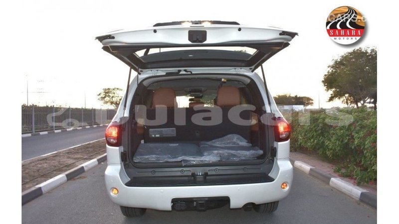 Big with watermark toyota sequoia central import dubai 6971