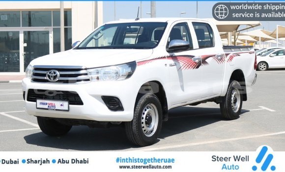 Acheter Import Voiture Toyota Hilux Blanc à Import - Dubai, Central Acheter Import Voiture Toyota Hilux Blanc à Import - Dubai, Central