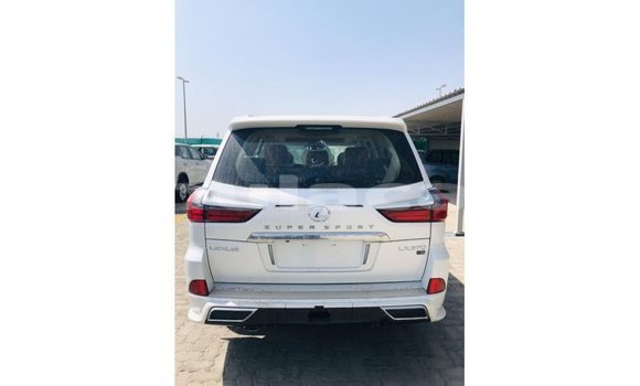 Buy Import Lexus LX White Car in Import - Dubai in Central Buy Import Lexus LX White Car in Import - Dubai in Central