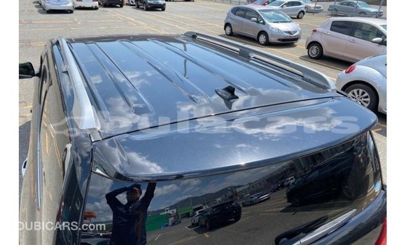 Acheter Import Voiture Toyota Land Cruiser Noir à Import - Dubai, Central Acheter Import Voiture Toyota Land Cruiser Noir à Import - Dubai, Central