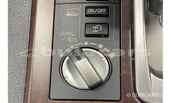 Acheter Import Voiture Toyota Land Cruiser Noir à Import - Dubai, Central Acheter Import Voiture Toyota Land Cruiser Noir à Import - Dubai, Central