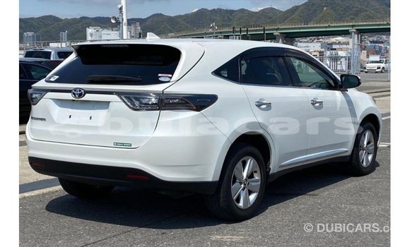 Buy Import Toyota Harrier White Car in Import - Dubai in Central Buy Import Toyota Harrier White Car in Import - Dubai in Central