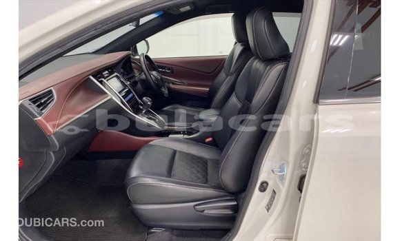 Buy Import Toyota Harrier White Car in Import - Dubai in Central Buy Import Toyota Harrier White Car in Import - Dubai in Central