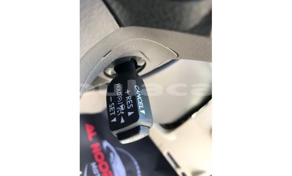 Buy Import Toyota Prado White Car in Import - Dubai in Central Buy Import Toyota Prado White Car in Import - Dubai in Central