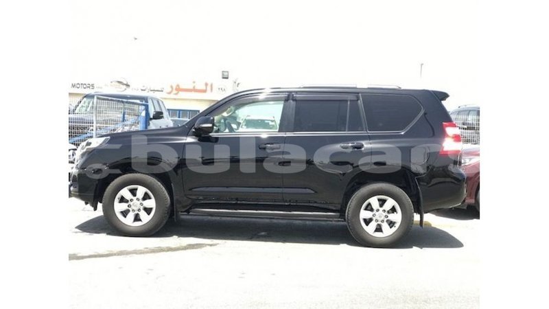 Big with watermark toyota prado central import dubai 6988
