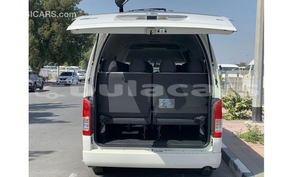 Buy Import Toyota Hiace White Car in Import - Dubai in Central Buy Import Toyota Hiace White Car in Import - Dubai in Central