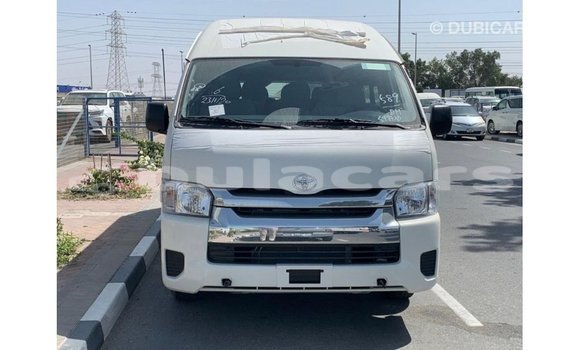 Buy Import Toyota Hiace White Car in Import - Dubai in Central Buy Import Toyota Hiace White Car in Import - Dubai in Central