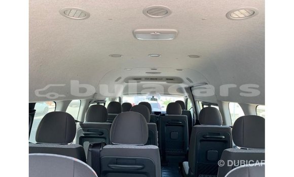 Buy Import Toyota Hiace White Car in Import - Dubai in Central Buy Import Toyota Hiace White Car in Import - Dubai in Central