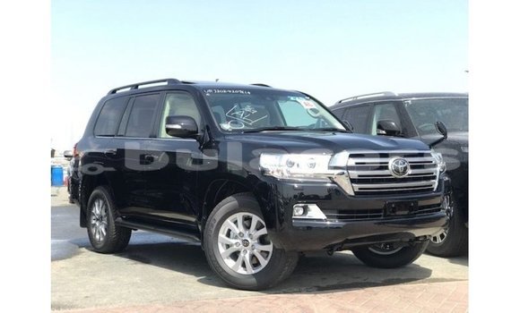 Buy Import Toyota Land Cruiser Black Car in Import - Dubai in Central Buy Import Toyota Land Cruiser Black Car in Import - Dubai in Central