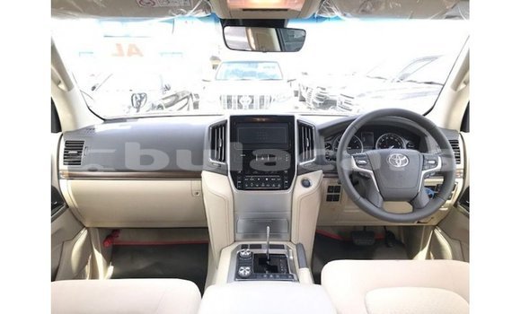 Buy Import Toyota Land Cruiser Black Car in Import - Dubai in Central Buy Import Toyota Land Cruiser Black Car in Import - Dubai in Central