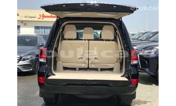 Buy Import Toyota Land Cruiser Black Car in Import - Dubai in Central Buy Import Toyota Land Cruiser Black Car in Import - Dubai in Central