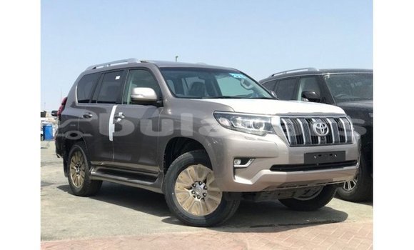 Acheter Import Voiture Toyota Prado Gris à Import - Dubai, Central Acheter Import Voiture Toyota Prado Gris à Import - Dubai, Central