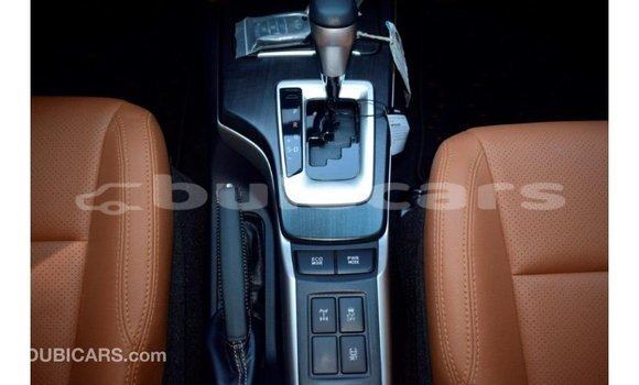 Acheter Import Voiture Toyota Fortuner Noir à Import - Dubai, Central Acheter Import Voiture Toyota Fortuner Noir à Import - Dubai, Central