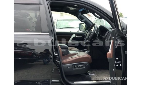 Buy Import Toyota Land Cruiser Black Car in Import - Dubai in Central Buy Import Toyota Land Cruiser Black Car in Import - Dubai in Central
