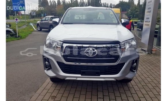 Buy Import Toyota Hilux Brown Car in Import - Dubai in Central Buy Import Toyota Hilux Brown Car in Import - Dubai in Central