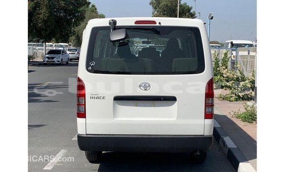 Buy Import Toyota Hiace White Car in Import - Dubai in Central Buy Import Toyota Hiace White Car in Import - Dubai in Central