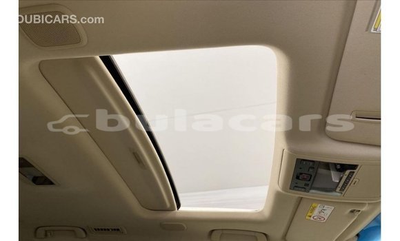 Buy Import Toyota Land Cruiser White Car in Import - Dubai in Central Buy Import Toyota Land Cruiser White Car in Import - Dubai in Central