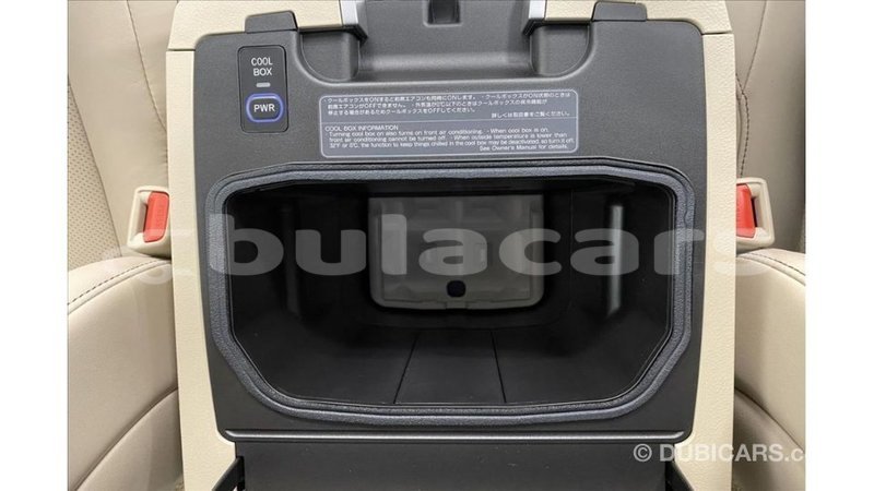 Big with watermark toyota land cruiser central import dubai 7019