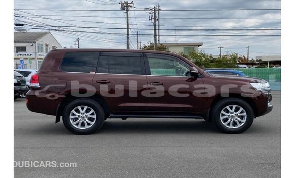 Buy Import Toyota Land Cruiser Red Car in Import - Dubai in Central Buy Import Toyota Land Cruiser Red Car in Import - Dubai in Central