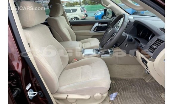 Buy Import Toyota Land Cruiser Red Car in Import - Dubai in Central Buy Import Toyota Land Cruiser Red Car in Import - Dubai in Central