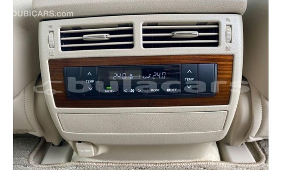 Buy Import Toyota Land Cruiser Red Car in Import - Dubai in Central Buy Import Toyota Land Cruiser Red Car in Import - Dubai in Central