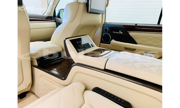 Acheter Import Voiture Lexus LX Noir à Import - Dubai, Central Acheter Import Voiture Lexus LX Noir à Import - Dubai, Central