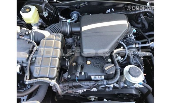 Acheter Import Voiture Toyota Prado Noir à Import - Dubai, Central Acheter Import Voiture Toyota Prado Noir à Import - Dubai, Central