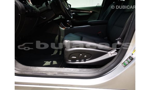 Acheter Import Voiture Chevrolet Impala Gris à Import - Dubai, Central Acheter Import Voiture Chevrolet Impala Gris à Import - Dubai, Central