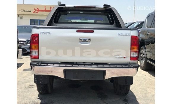 Buy Import Toyota Hilux Grey Car in Import - Dubai in Central Buy Import Toyota Hilux Grey Car in Import - Dubai in Central