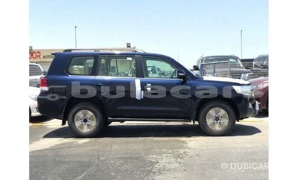 Acheter Import Voiture Toyota Land Cruiser Bleu à Import - Dubai, Central Acheter Import Voiture Toyota Land Cruiser Bleu à Import - Dubai, Central