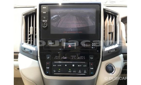 Acheter Import Voiture Toyota Land Cruiser Bleu à Import - Dubai, Central Acheter Import Voiture Toyota Land Cruiser Bleu à Import - Dubai, Central