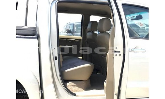 Buy Import Toyota Hilux Grey Car in Import - Dubai in Central Buy Import Toyota Hilux Grey Car in Import - Dubai in Central