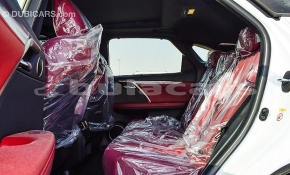 Acheter Import Voiture Lexus RX 300 Blanc à Import - Dubai, Central Acheter Import Voiture Lexus RX 300 Blanc à Import - Dubai, Central