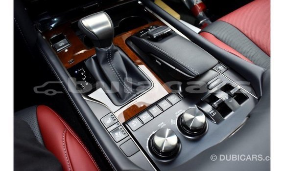 Acheter Import Voiture Lexus LX Noir à Import - Dubai, Central Acheter Import Voiture Lexus LX Noir à Import - Dubai, Central