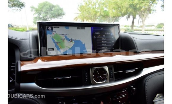 Acheter Import Voiture Lexus LX Noir à Import - Dubai, Central Acheter Import Voiture Lexus LX Noir à Import - Dubai, Central