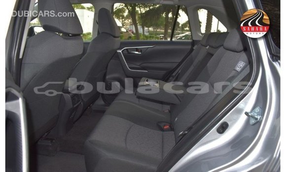 Acheter Import Voiture Toyota 4Runner Gris à Import - Dubai, Central Acheter Import Voiture Toyota 4Runner Gris à Import - Dubai, Central