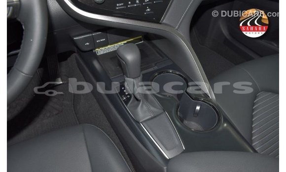Acheter Import Voiture Toyota Camry Gris à Import - Dubai, Central Acheter Import Voiture Toyota Camry Gris à Import - Dubai, Central
