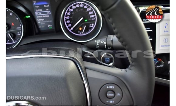 Acheter Import Voiture Toyota Camry Gris à Import - Dubai, Central Acheter Import Voiture Toyota Camry Gris à Import - Dubai, Central