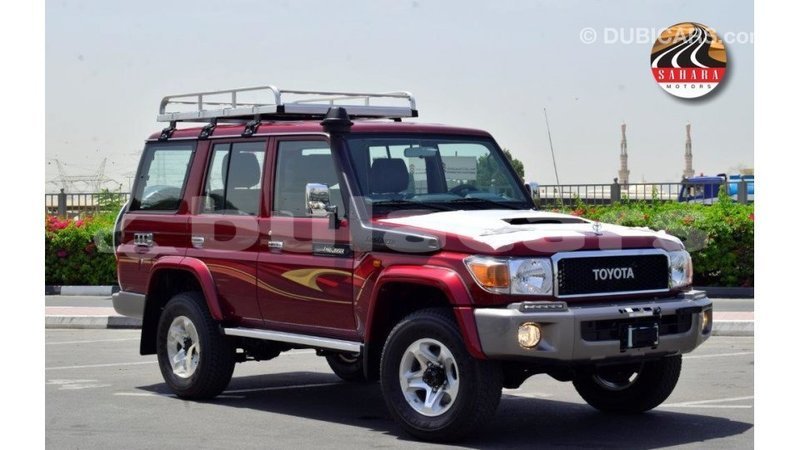 Big with watermark toyota land cruiser central import dubai 7069