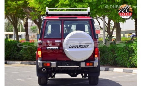 Acheter Import Voiture Toyota Land Cruiser Rouge à Import - Dubai, Central Acheter Import Voiture Toyota Land Cruiser Rouge à Import - Dubai, Central