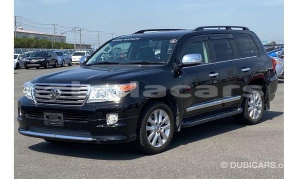 Buy Import Toyota Land Cruiser Black Car in Import - Dubai in Central Buy Import Toyota Land Cruiser Black Car in Import - Dubai in Central
