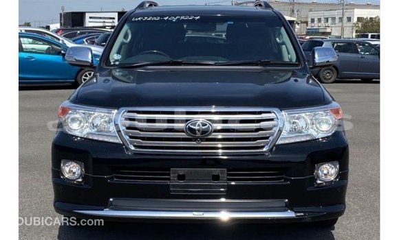 Buy Import Toyota Land Cruiser Black Car in Import - Dubai in Central Buy Import Toyota Land Cruiser Black Car in Import - Dubai in Central