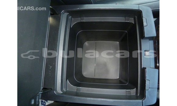 Buy Import Toyota Land Cruiser White Car in Import - Dubai in Central Buy Import Toyota Land Cruiser White Car in Import - Dubai in Central