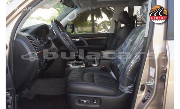 Acheter Import Voiture Toyota Land Cruiser Autre à Import - Dubai, Central Acheter Import Voiture Toyota Land Cruiser Autre à Import - Dubai, Central